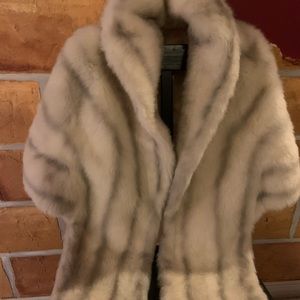 Regina Glenara Vintage 1960s Faux Fur